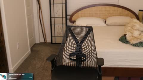 Mae online show from October 6, 3:37 am