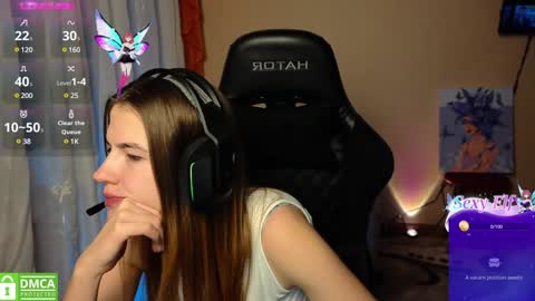 Snapshot of mag1c_eyes chatting on December 2, 9:06 pm mag1c_eyes online show from December 2, 9:06 pm