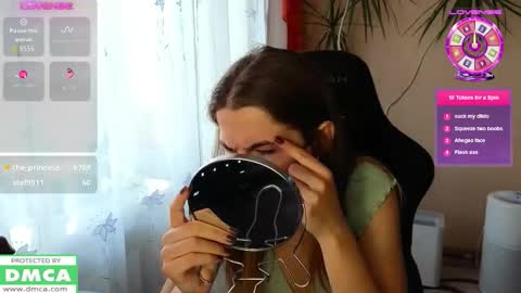 Snapshot of mag1c_eyes chatting on October 16, 12:17 pm mag1c_eyes online show from October 16, 12:17 pm