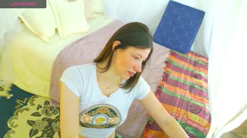 magali online show from October 19, 8:09 pm