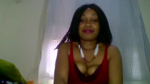 Snapshot of magdalinemus chatting on October 4, 1:31 pm magdalinemus online show from October 4, 1:31 pm