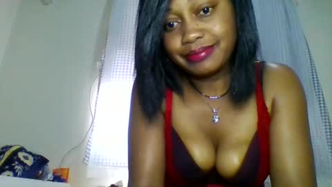 Snapshot of magdalinemus chatting on October 7, 8:22 am magdalinemus online show from October 7, 8:22 am