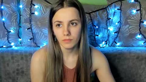 Snapshot of maggiecake chatting on February 13, 5:26 am Maggie online show from February 13, 5:26 am