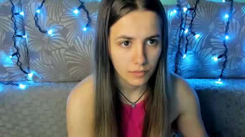 Maggie online show from May 31, 1:47 am