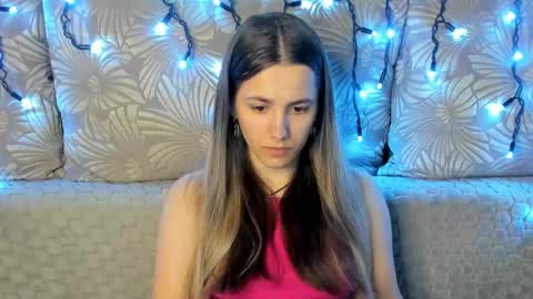 Maggie online show from June 1, 3:08 am