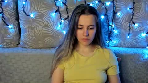 Maggie online show from June 14, 2:24 am
