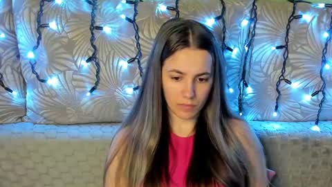 Maggie online show from July 11, 2:03 am