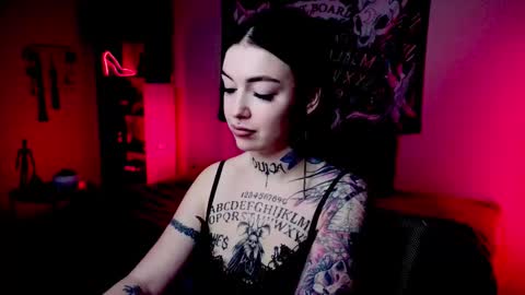 Magic Allie online show from March 25, 8:04 pm