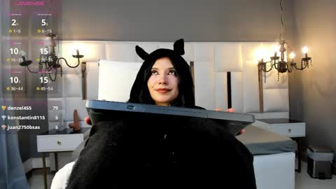 Magic isis  online show from April 22, 6:05 am