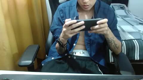 Jade online show from March 18, 5:16 pm