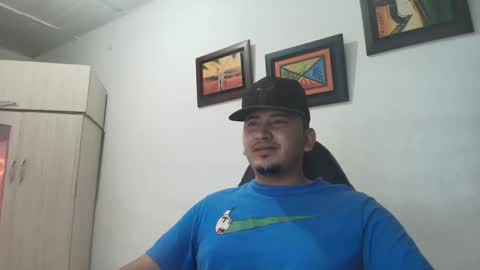 magic_milk23 online show from October 30, 8:05 am