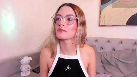 Snapshot of magic_rouse chatting on June 10, 1:54 pm M Rss online show from June 10, 1:54 pm