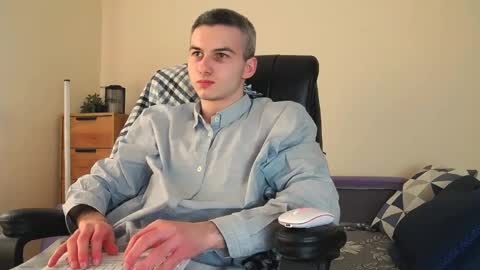 magic_storms online show from April 11, 10:30 am