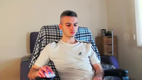 magic_storms online show from April 26, 10:24 am