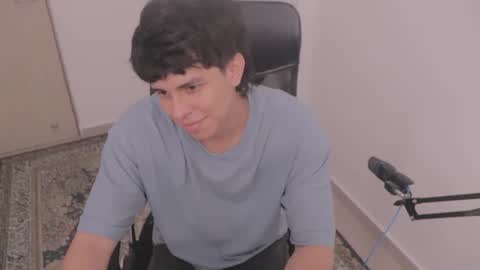 Snapshot of magic_tony chatting on October 28, 7:05 pm Tony Hoffa online show from October 28, 7:05 pm