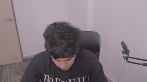 Snapshot of magic_tony chatting on November 11, 6:52 pm Tony Hoffa online show from November 11, 6:52 pm