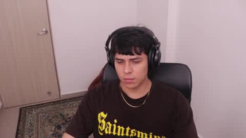 Snapshot of magic_tony chatting on November 16, 4:12 pm Tony Hoffa online show from November 16, 4:12 pm