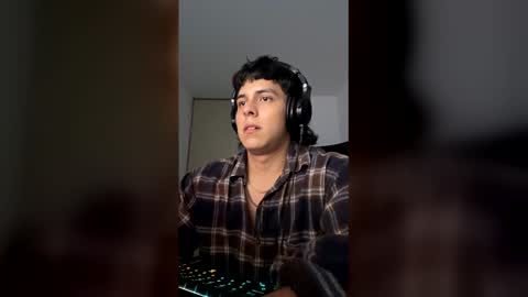 Tony Hoffa online show from January 5, 10:46 pm