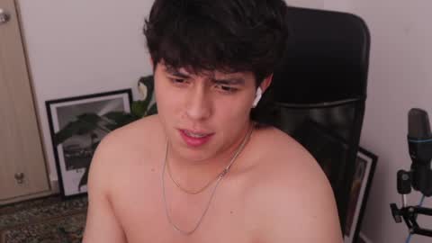 Tony Hoffa online show from April 21, 8:23 pm