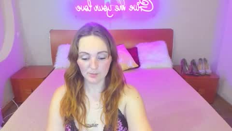 Lili and Bella online show from February 2, 6:50 pm