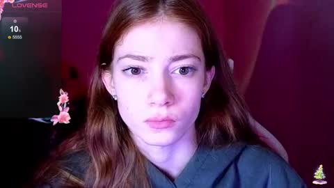 Snapshot of magicladyy chatting on April 27, 6:39 pm Angel online show from April 27, 6:39 pm