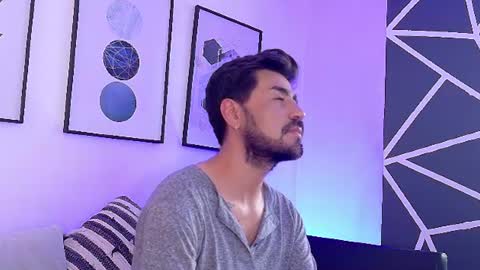 Andres online show from June 22, 9:45 pm