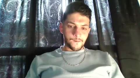 Snapshot of magico_9809 chatting on January 4, 7:55 pm BRAYAN online show from January 4, 7:55 pm