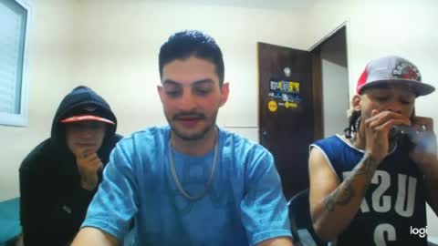 Snapshot of magico_9809 chatting on June 22, 11:24 pm BRAYAN online show from June 22, 11:24 pm