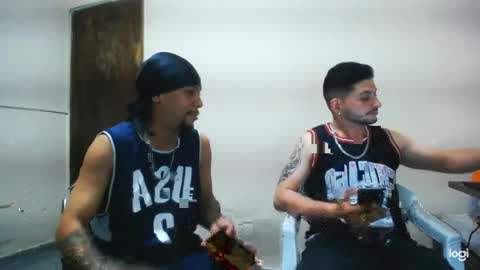 Snapshot of magico_9809 chatting on July 2, 11:33 pm BRAYAN online show from July 2, 11:33 pm