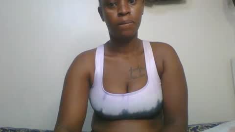 Snapshot of magicpussyy1 chatting on May 19, 4:08 am magicbabe online show from May 19, 4:08 am