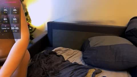 Jade online show from February 12, 2:28 am