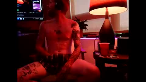 Snapshot of magnetic77slav chatting on October 5, 11:35 pm magnetic77slav online show from October 5, 11:35 pm