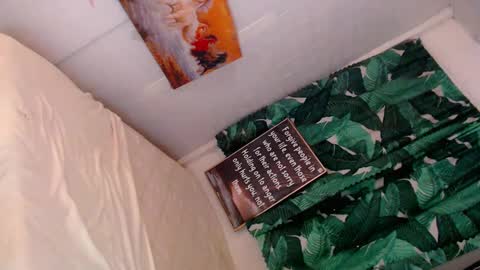 Snapshot of magnifecentcock69_mocah chatting on January 23, 2:39 pm Mocah online show from January 23, 2:39 pm