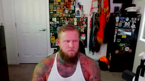 Snapshot of magnus0331 chatting on June 11, 2:11 am Magnus online show from June 11, 2:11 am