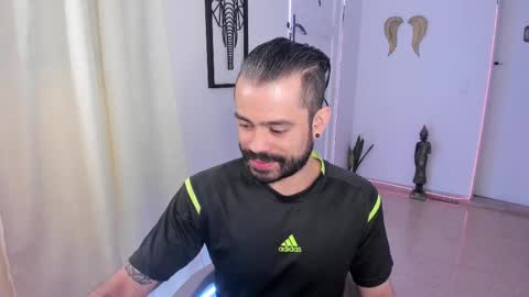     online show from February 14, 10:36 pm