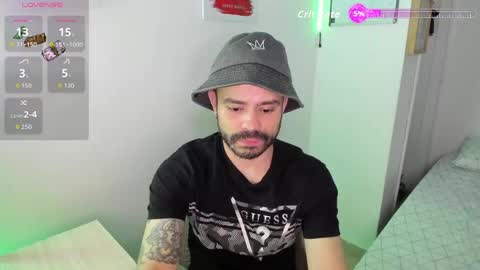     online show from April 22, 3:31 am