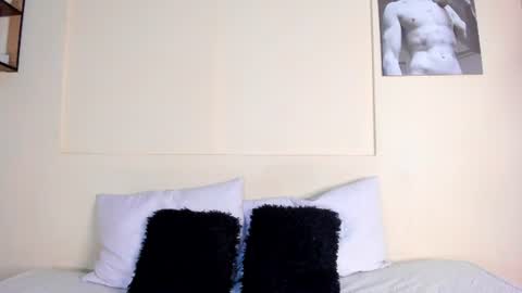 Snapshot of magnusking_ chatting on June 21, 4:26 am Magnus King online show from June 21, 4:26 am