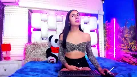 Snapshot of mahiara_hot chatting on June 13, 2:04 pm mahiara hot online show from June 13, 2:04 pm