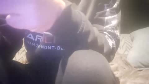 Snapshot of maho0 chatting on January 11, 12:48 am maho0 online show from January 11, 12:48 am