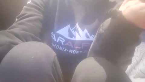 Snapshot of maho0 chatting on February 24, 4:32 am maho0 online show from February 24, 4:32 am