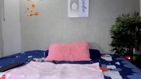 maia online show from March 10, 9:21 am