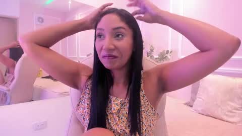 Maia online show from April 24, 2:36 am