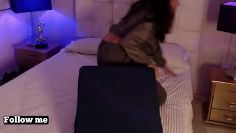 Maia Reficco online show from January 15, 12:10 pm