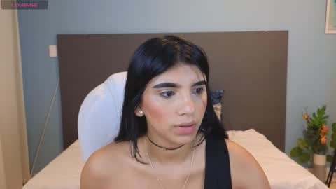 Maiaa Ruiz  online show from December 29, 1:17 pm