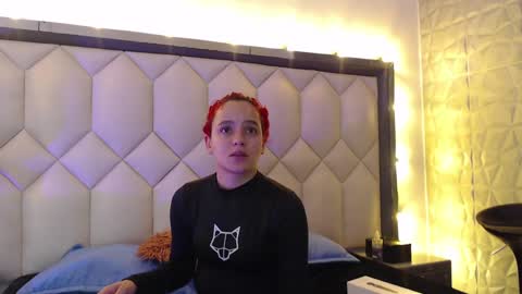 Snapshot of maiapark chatting on February 7, 11:23 am Maia  online show from February 7, 11:23 am