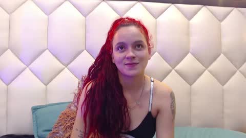 Snapshot of maiapark chatting on February 9, 8:45 pm Maia  online show from February 9, 8:45 pm