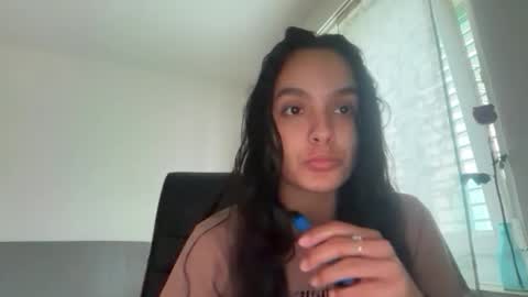 Maia  online show from April 28, 5:18 pm