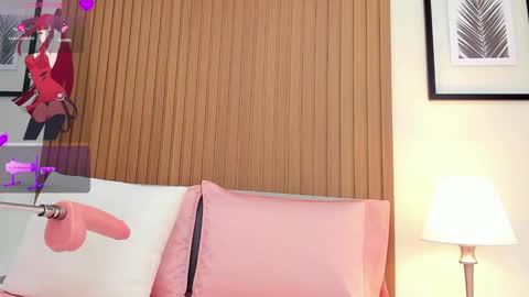 Snapshot of maibys_cute chatting on January 11, 7:17 am maibys online show from January 11, 7:17 am