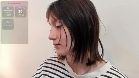 Snapshot of maibys_cute chatting on March 6, 3:35 am maibys online show from March 6, 3:35 am