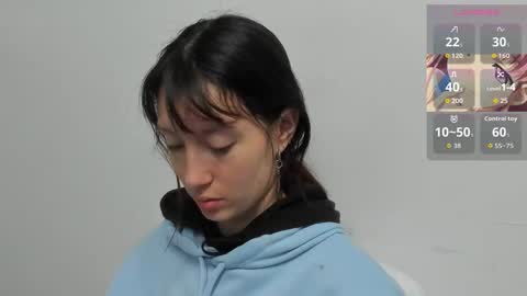 Snapshot of maibys_cute chatting on September 12, 4:01 am maibys online show from September 12, 4:01 am